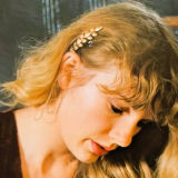 Daphne Comb - Gold - Ellen Hunter NYC - Luxury Bridal Jewelry - Taylor Swift