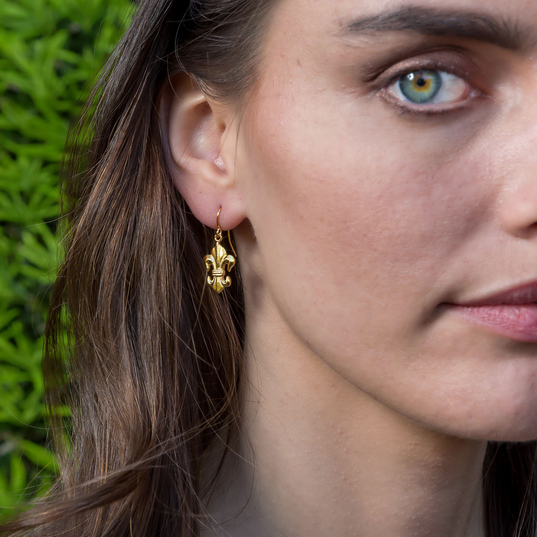 Fleur De Lis Earrings - Gold - Ellen Hunter NYC - Luxury Bridal Jewelry